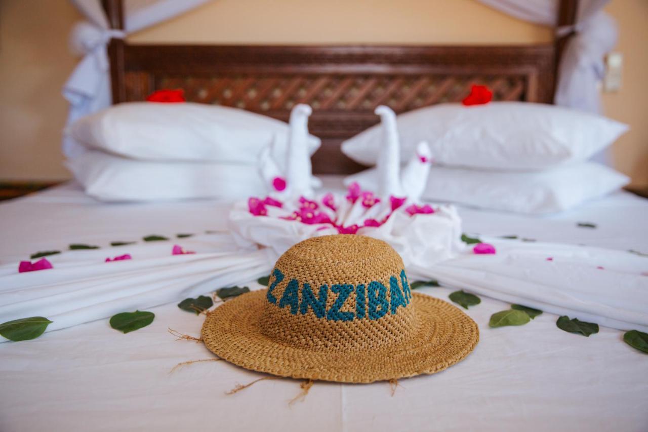 Mambo Paradise Matemwe  Luaran gambar